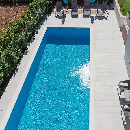 Piramida Apartament *