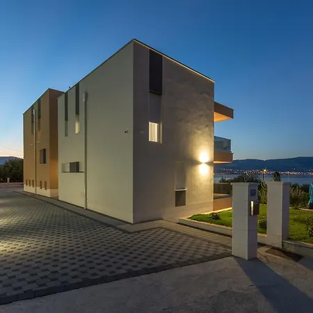 Piramida Apartament Trogir