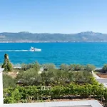 Piramida * تروغير