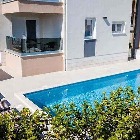 Apartmán Piramida *