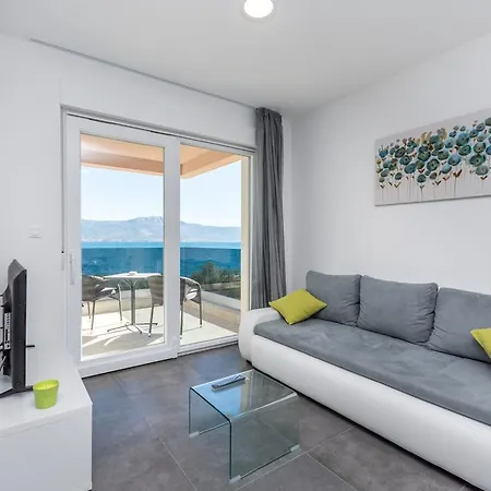 Apartment Piramida *