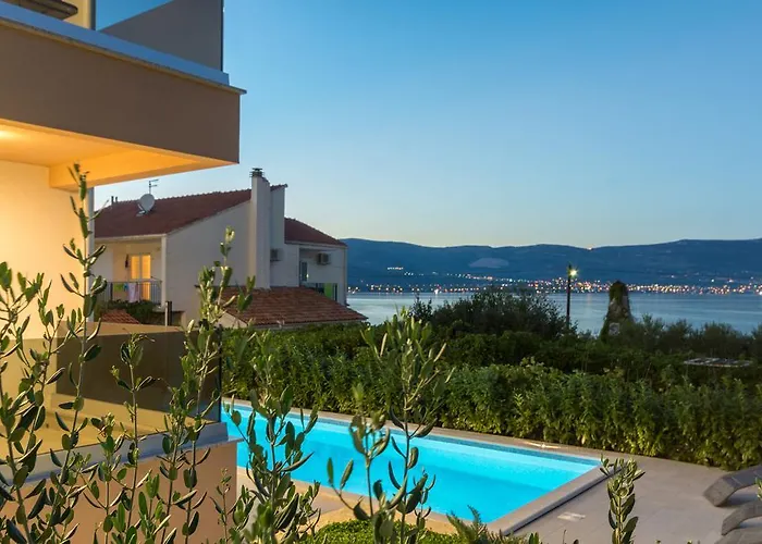 Apartment Piramida Trogir