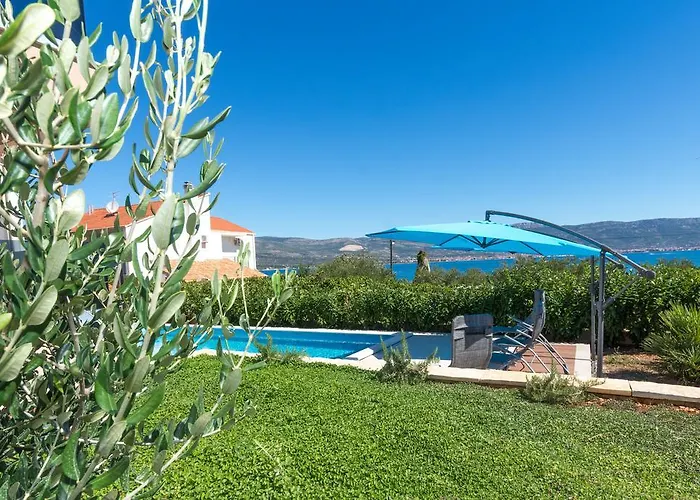 Apartment Piramida Trogir