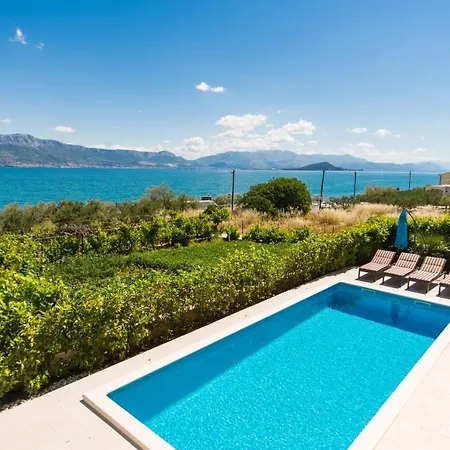 Piramida Apartman Trogir