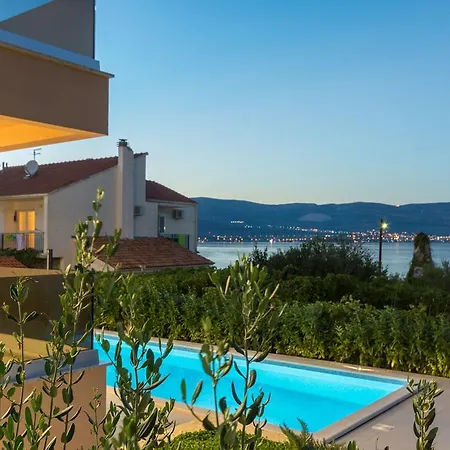 Apartment Piramida Trogir